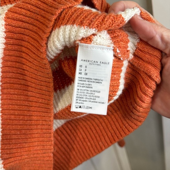 American Eagle Outfitters Orange and White stripped sweater Size S D1.2 - Picture 6 of 12